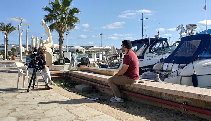 sarap rengi deniz. wine dark sea.